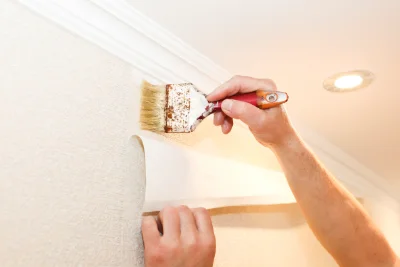 Pose de papier peint à Muzy — revêtements muraux et toiles de verre